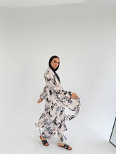 Minimal Flory Satin Set